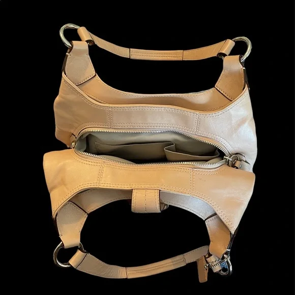 Coach Handbag - Picture 7 of 8